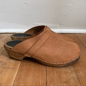 Lotta Clogs || 39